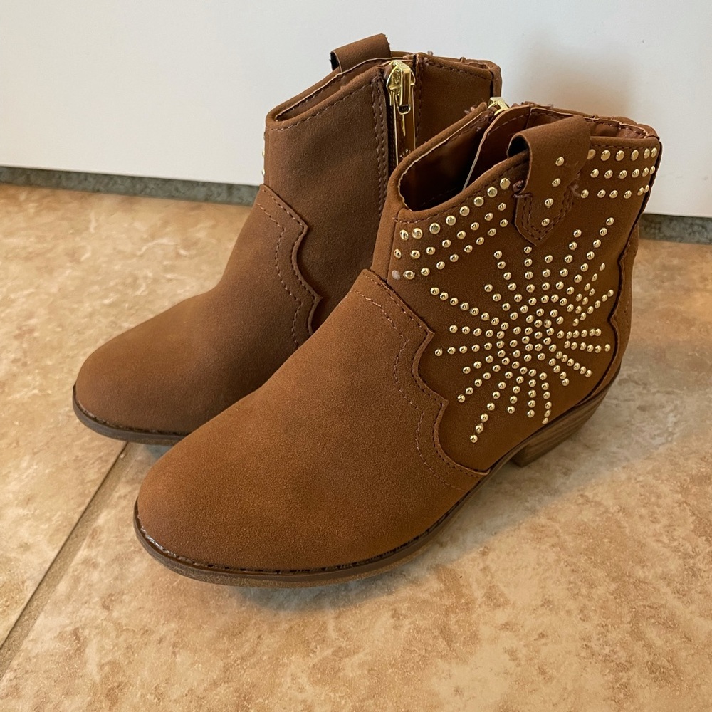 New girls booties